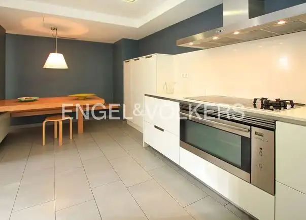 Chalet en L'Hospitalet de Llobregat - Foto 4