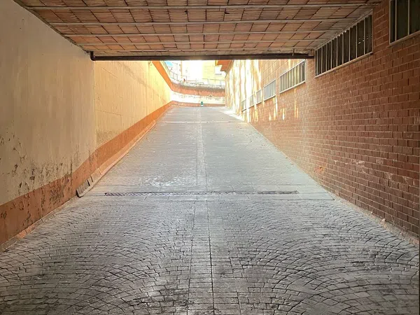 Garaje en Paseo de los Basilios, 5, Cervantes-Palacio de Deportes, Cervantes-Palacio de Deportes - Foto 1