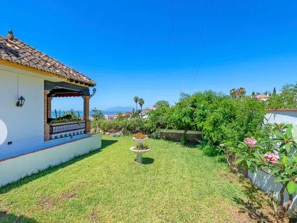 Casa independiente en calle María Zambrano, 6 - Foto 2