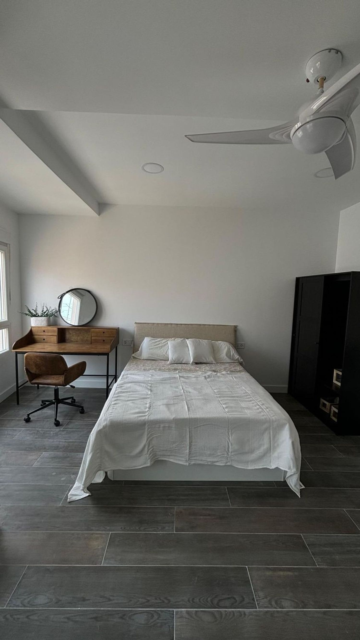 Estudio en Calle de Bernardo López García - Foto 3
