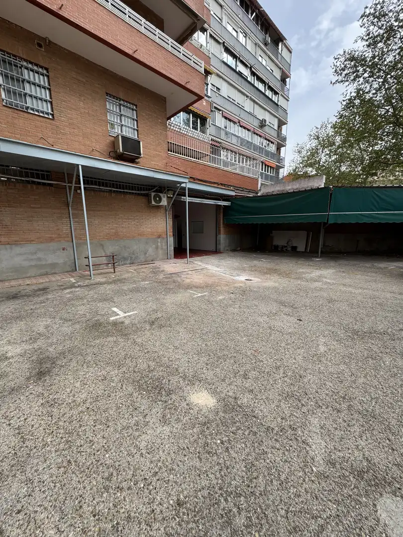 Local comercial en  Avenida del Doctor Federico Rubio y Galí 86 - Foto 19