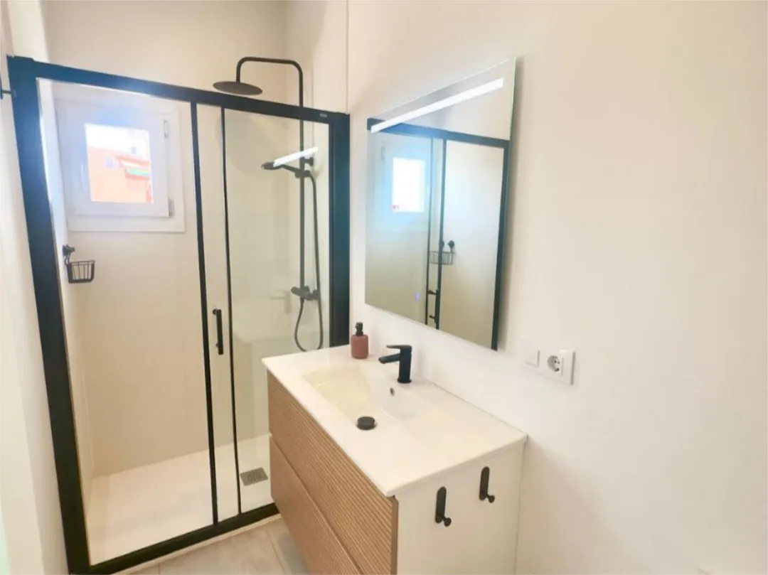 Piso en  Plaça de Miquel Dolç 10 - Foto 12