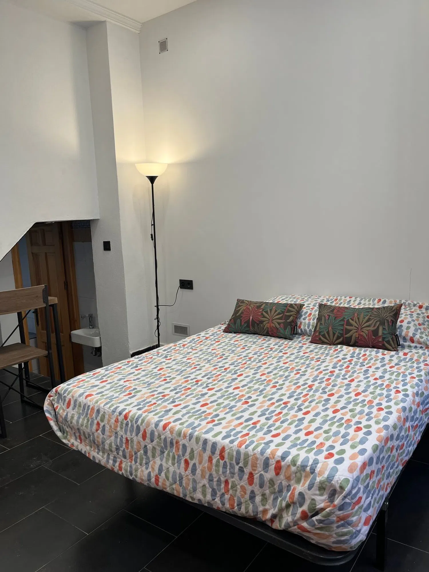 Estudio en calle Hinestrosa, 19 - Foto 3
