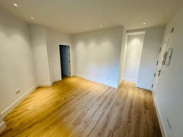 Piso en Virgen de Valvanera, 1 -25