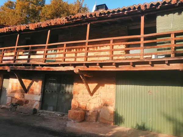 Casa de pueblo en Calle Fundición, 10 - Foto 2