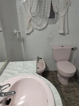 Piso en polideportivo - Foto 4