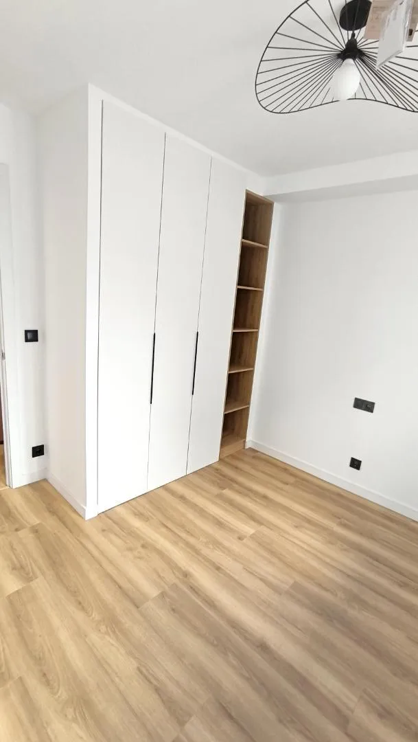 Piso en  Carrer de Gaspar Torrella 9 - Foto 19