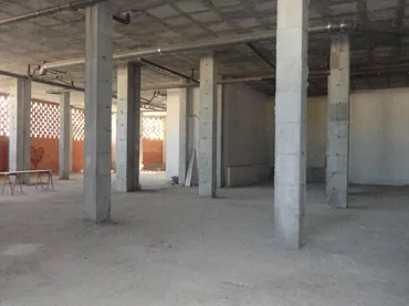 Local comercial en  Calle Alfa - Foto 3