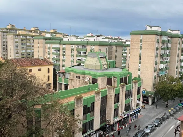 Piso en Av Juan Sebastian Elcano, El Palo - Foto 23