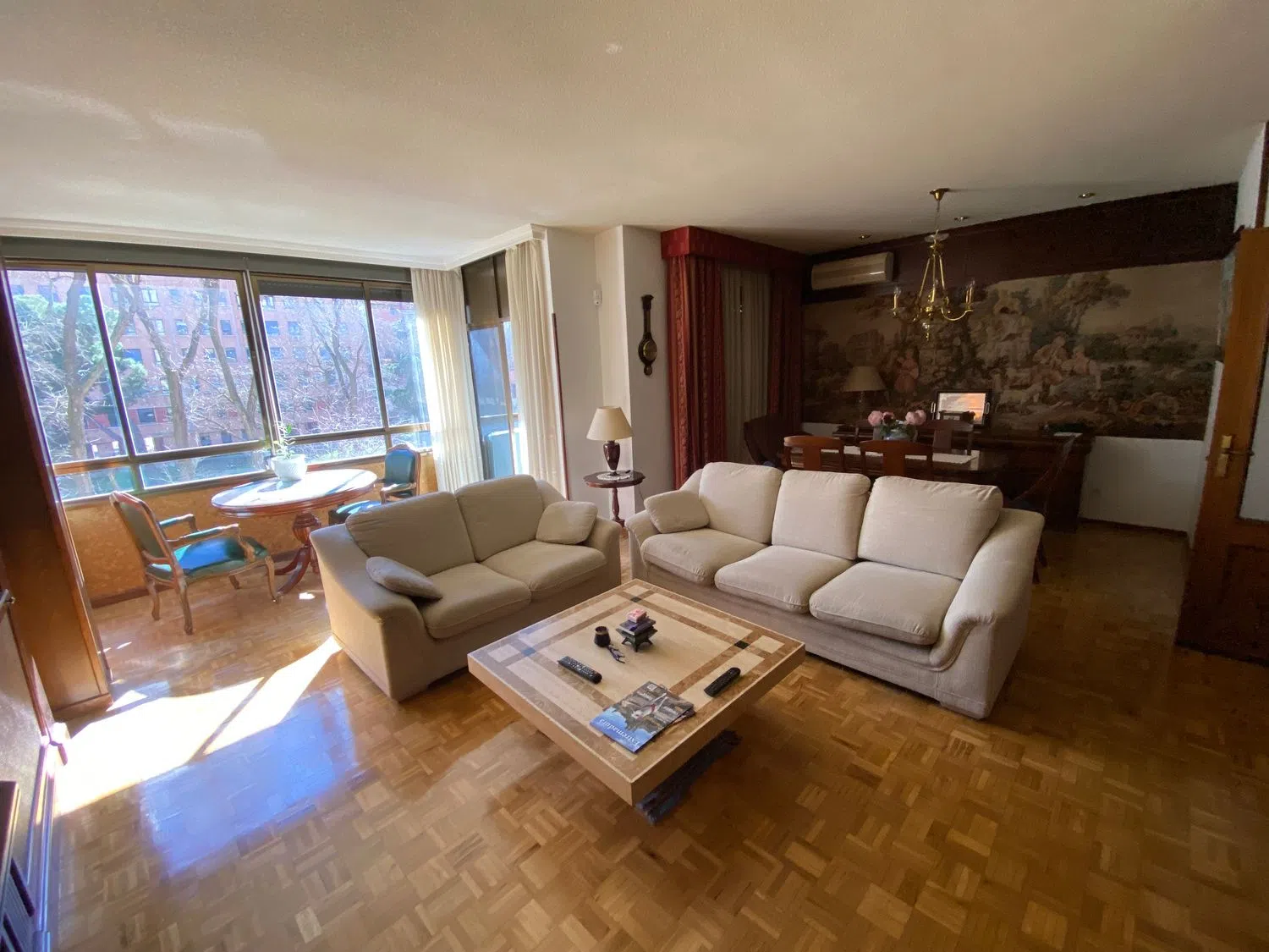 Piso en calle del Jazmín, 22