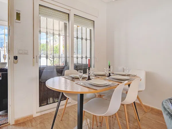 Casa o chalet independiente en Calle Barbero de Sevilla, 38, Villamartín - Foto 9