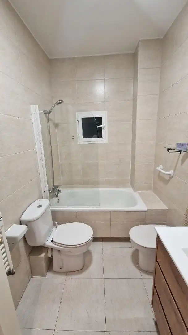 Piso en  Calle de Manuel Cortina 5 - Foto 14