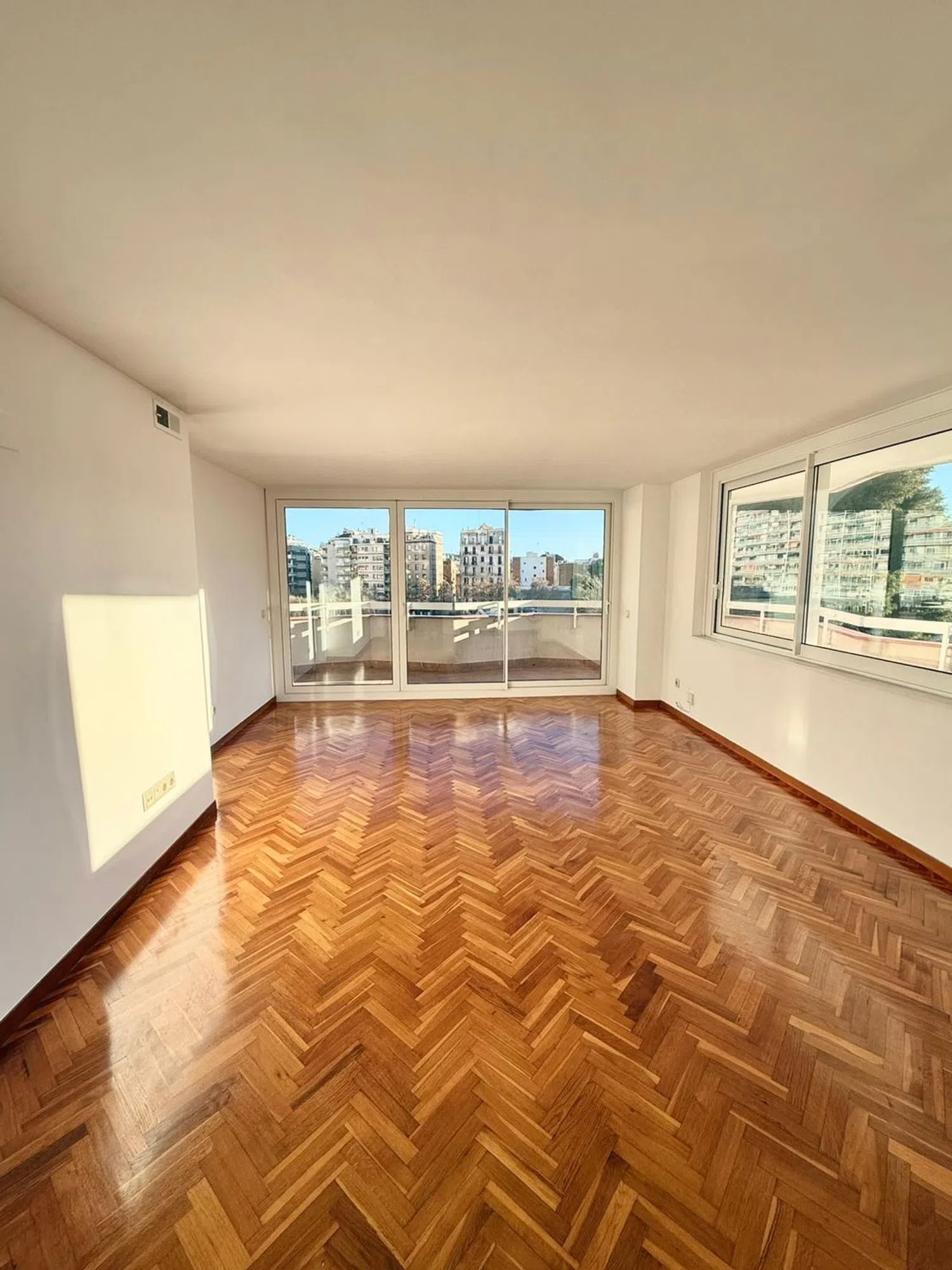 Piso en travesía de les Corts, 256 - Foto 1