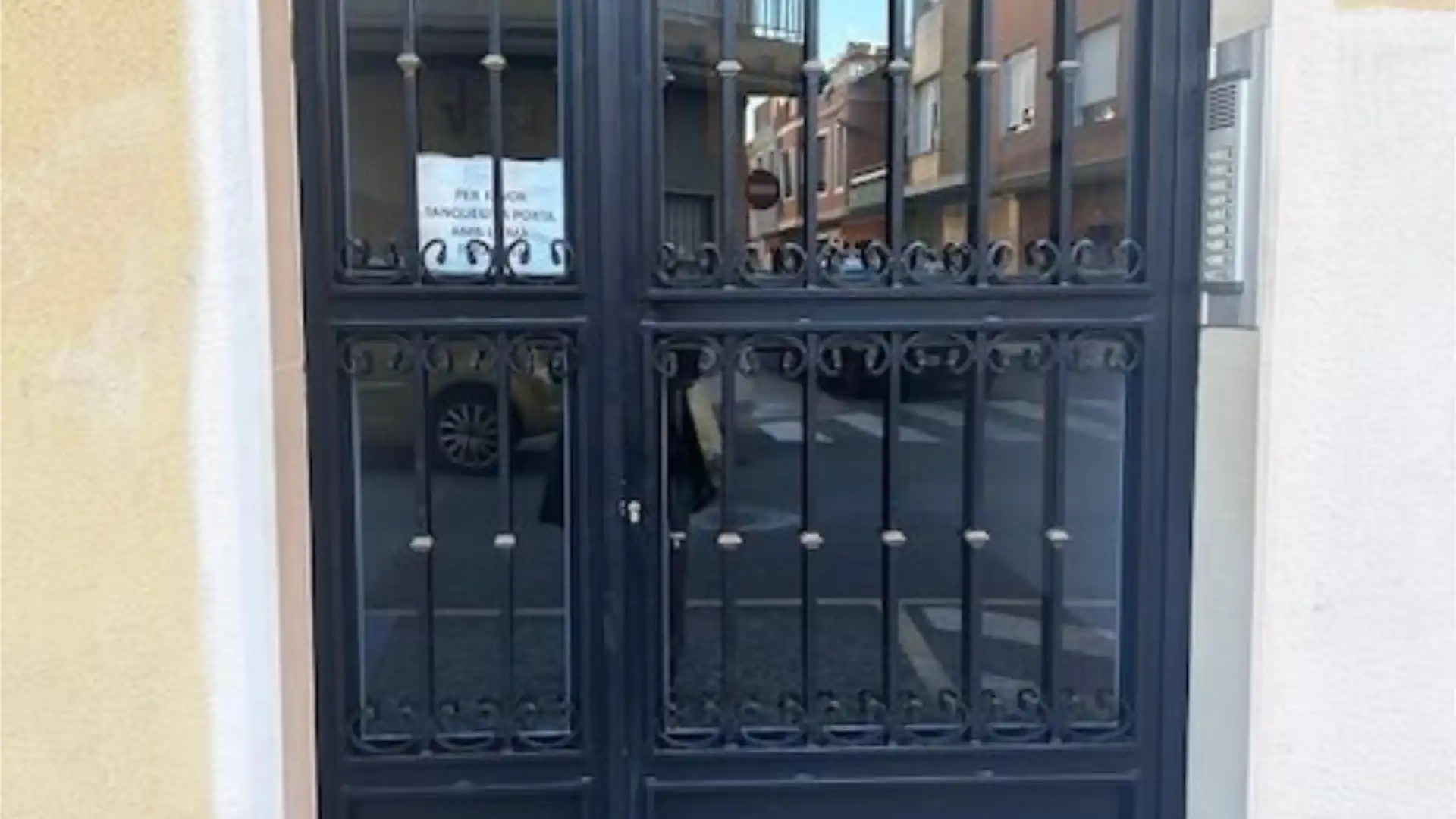 Piso en  Carrer del Pintor Clarós 31 - Foto 36