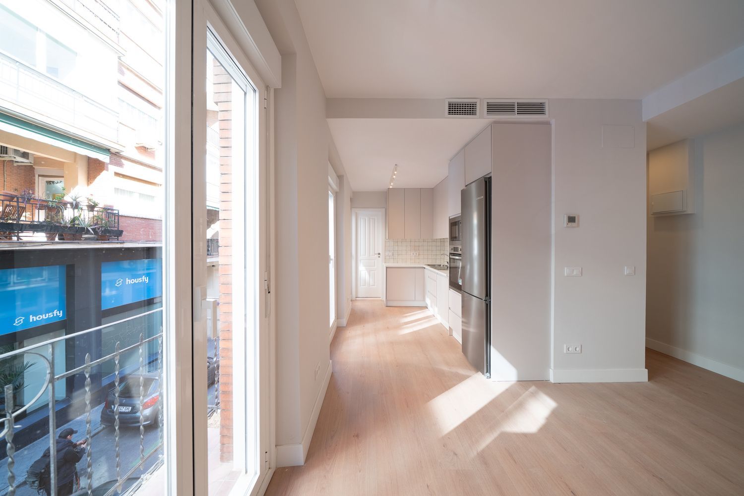 Piso en calle de Fernández de Oviedo, 2 - Foto 1