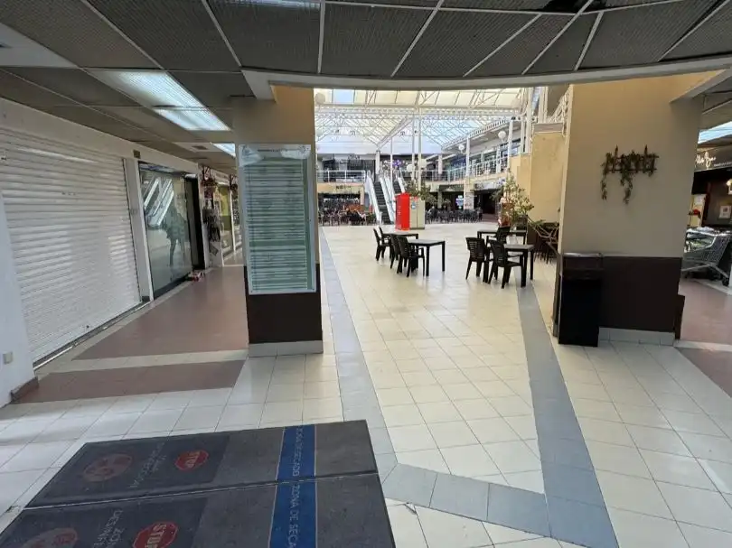 Local comercial en  Avenida de Atenas 2 - Foto 12