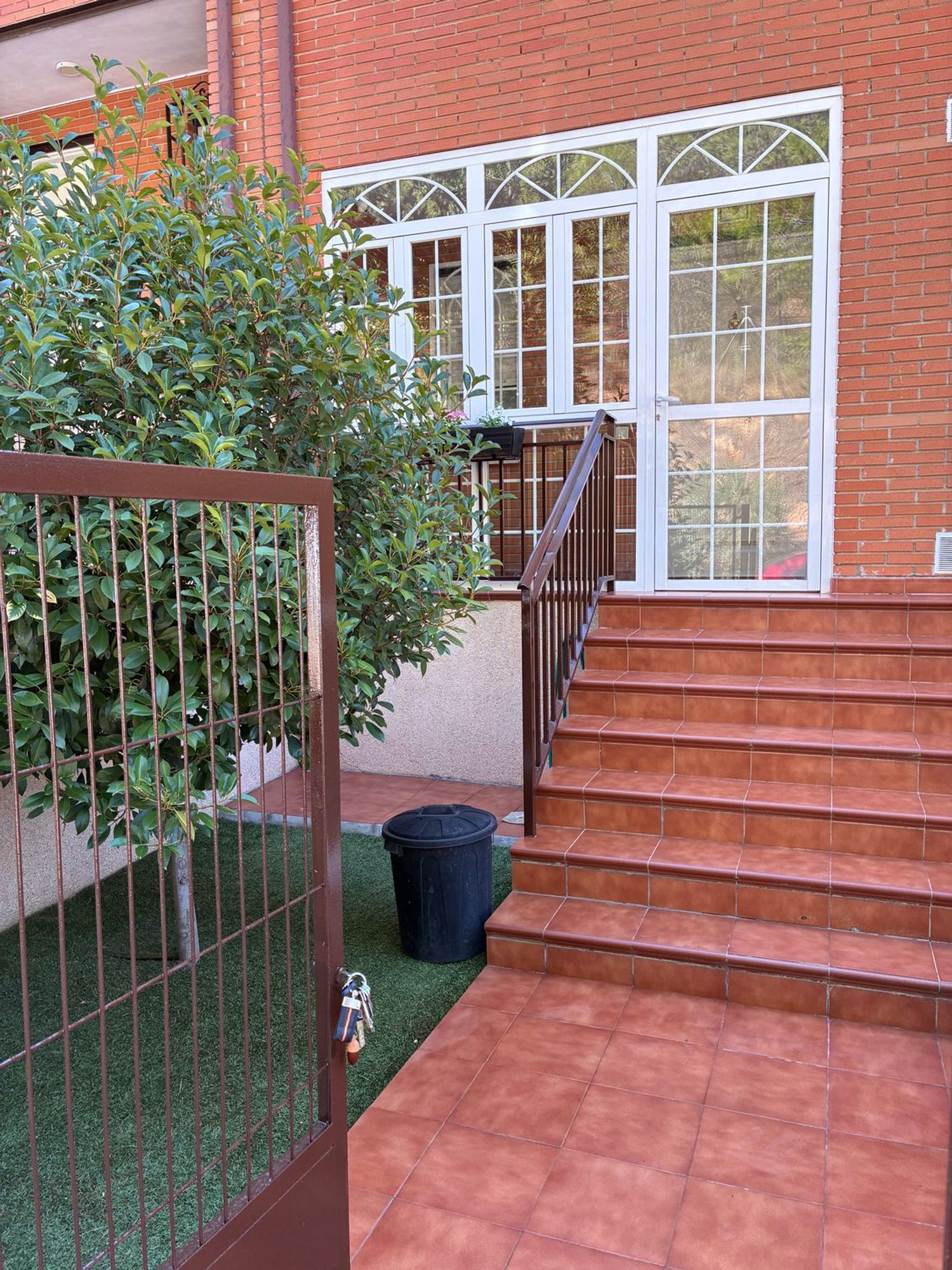 Chalet adosado en Calle de la Peñalba, 14 - Foto 3