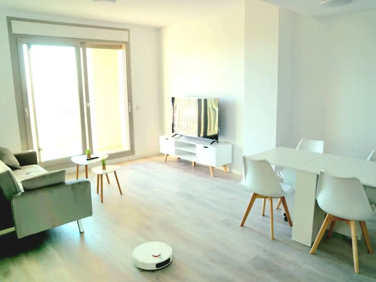 Piso en  Carrer de Xeraco 22 - Foto 6