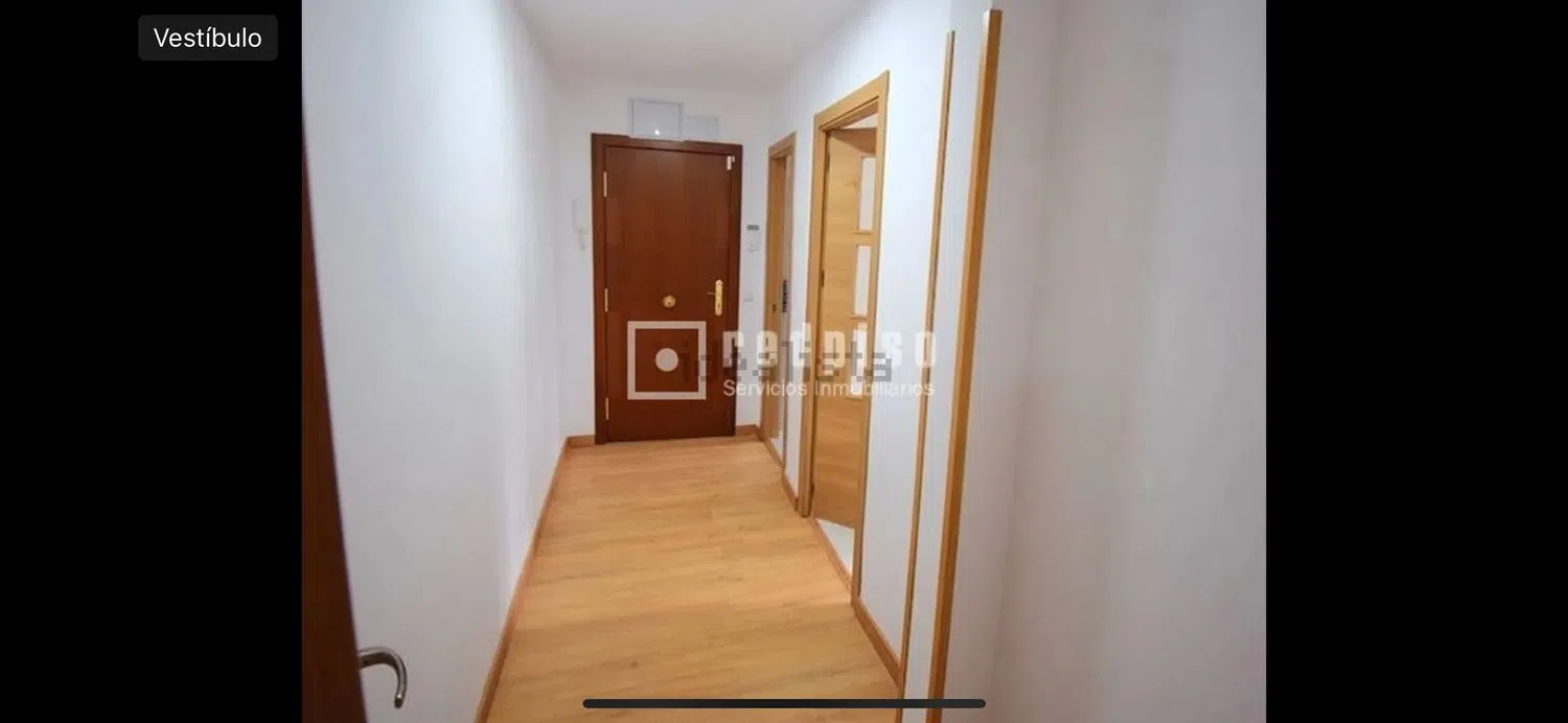 Piso en calle de Carlos Martín Álvarez, 58 - Foto 1
