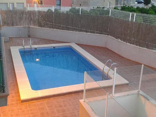 Chalet adosado en Calle alcublas, 2 - Foto 2