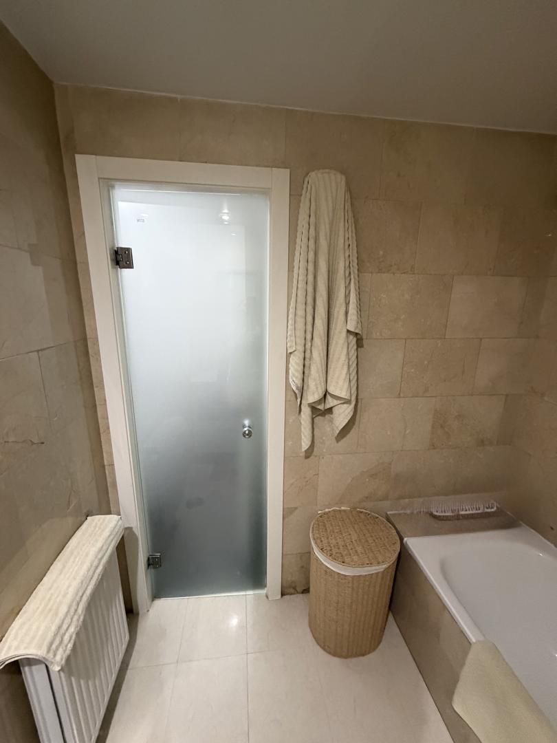 Piso en  Calle de María Sevilla Diago 36 - Foto 13