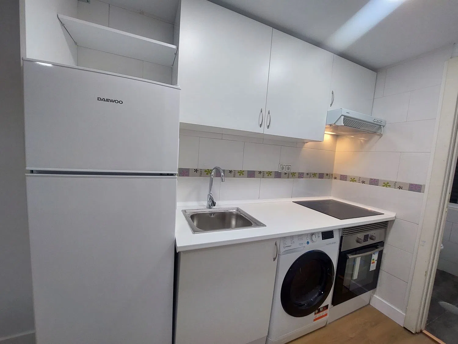 Estudio en avenida de Espinela, 40 - Foto 3