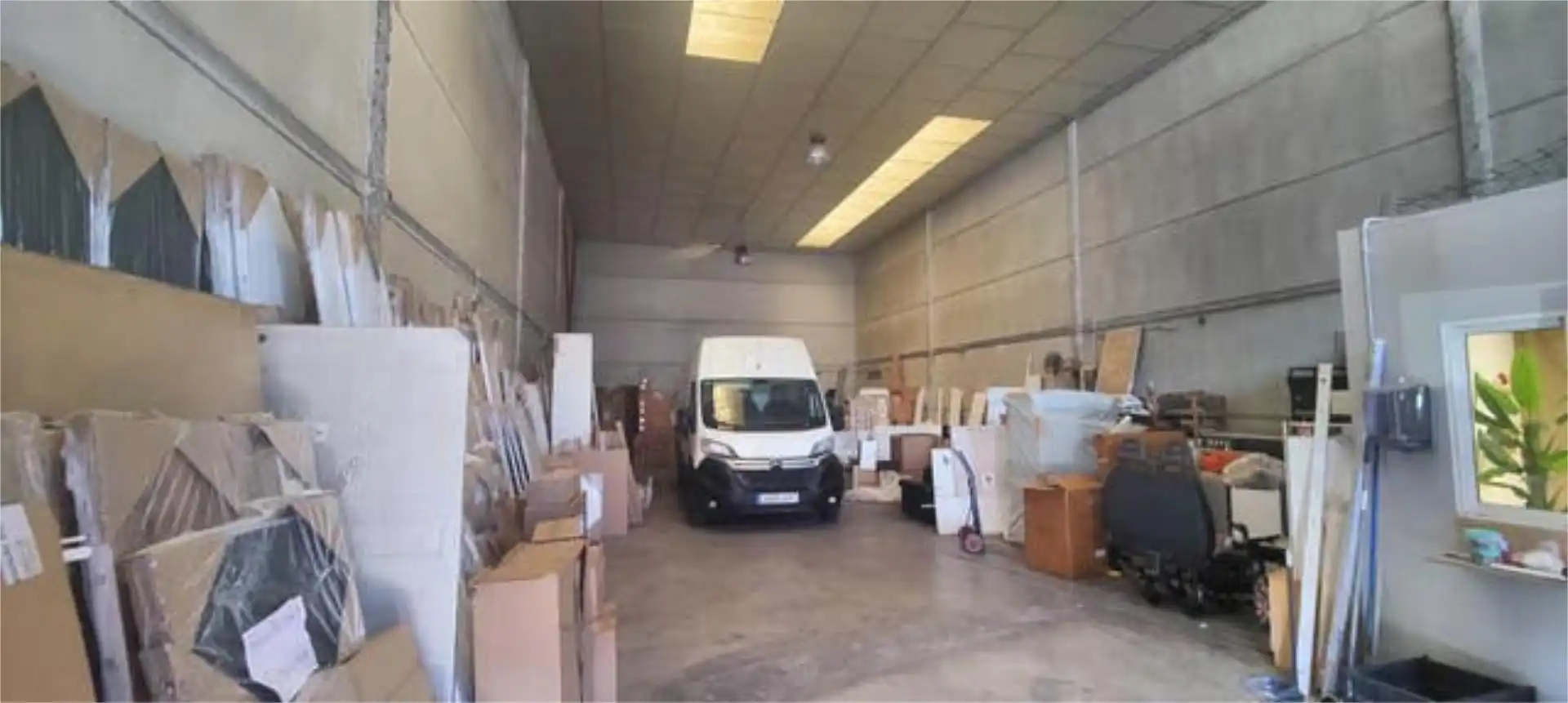 Nave Industrial en P - Foto 3