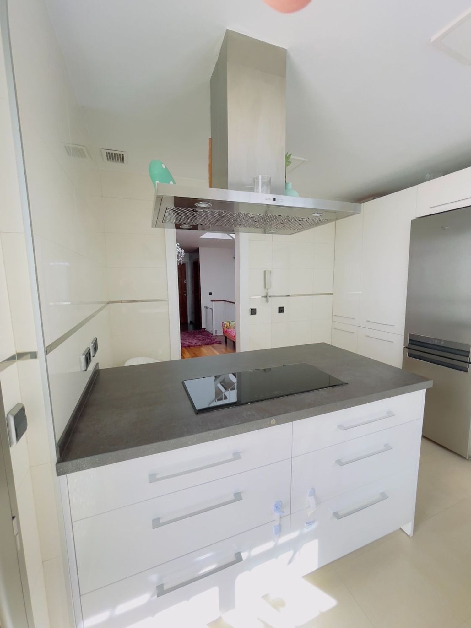 Chalet adosado en Urb. residencial la plata Barrio Palmete-Padre Pío-Hacienda San Antonio - Foto 3