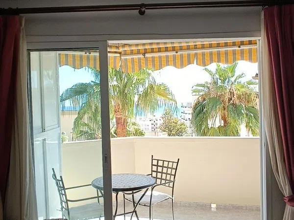 Piso en avenida Al Andalus, 33