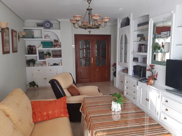 Piso en Barrio Alcalde L. Uruñuela - Palacio de Congresos - Foto 4