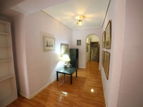 Piso en calle Guadalbullon, 8