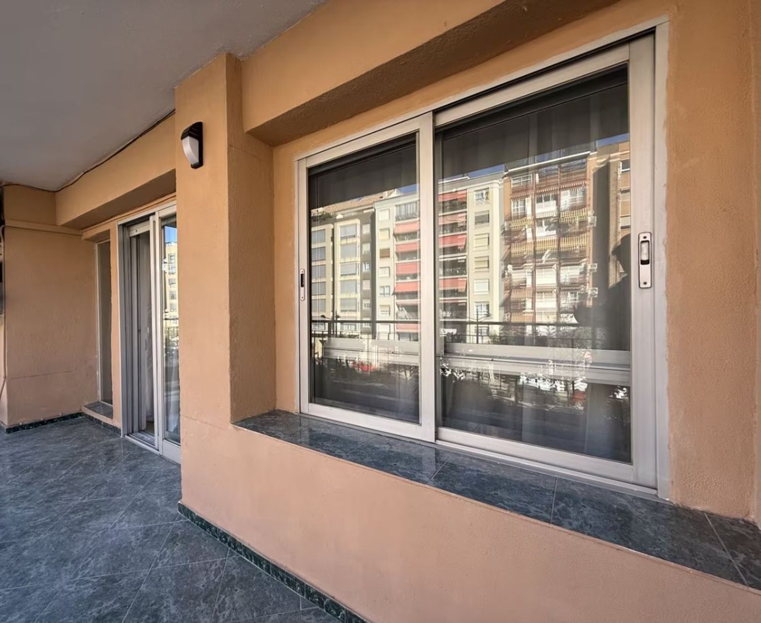 Piso en calle d' Alcàsser, 3 - Foto 4