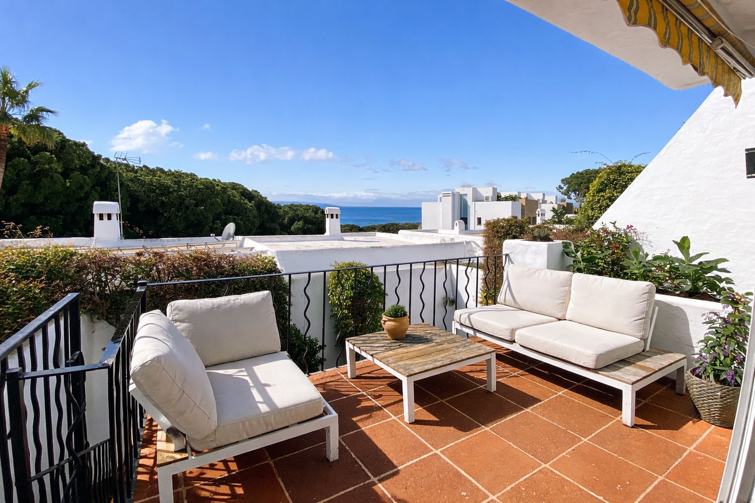 Chalet pareado en avenida de los Acebos, 4 - Foto 1