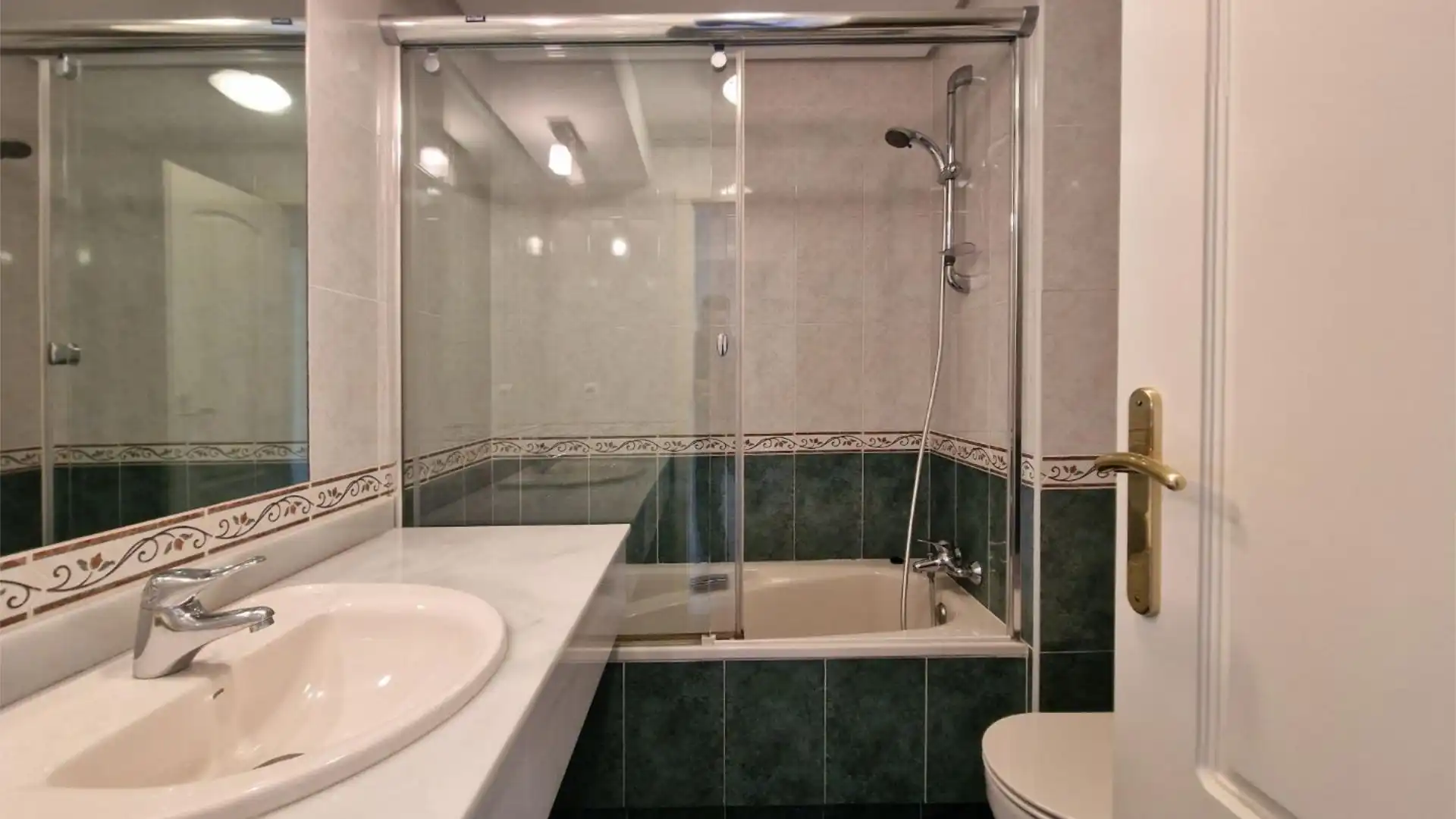 Piso en  Calle Mercedes Formica 4 - Foto 29