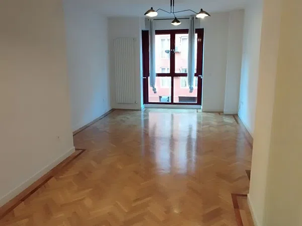 Piso en calle del Gasómetro, 11