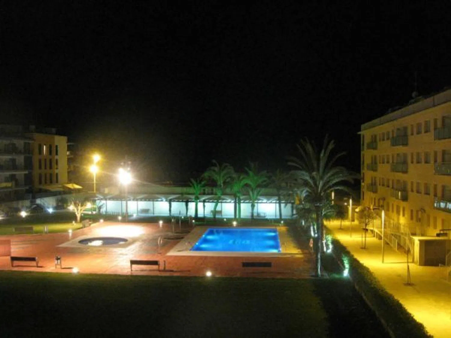 Piso en calle de Rafael Casanova, 38 - Foto 1