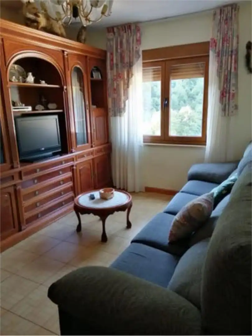 Piso en Cerredo - Foto 2