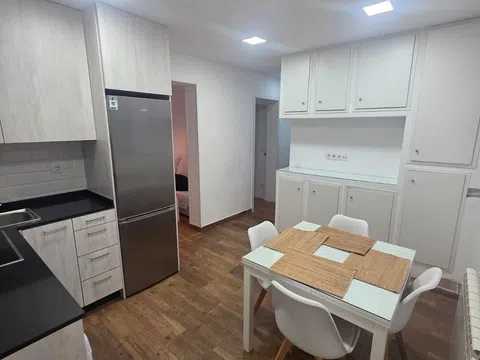 Piso en calle de Canarias, 55