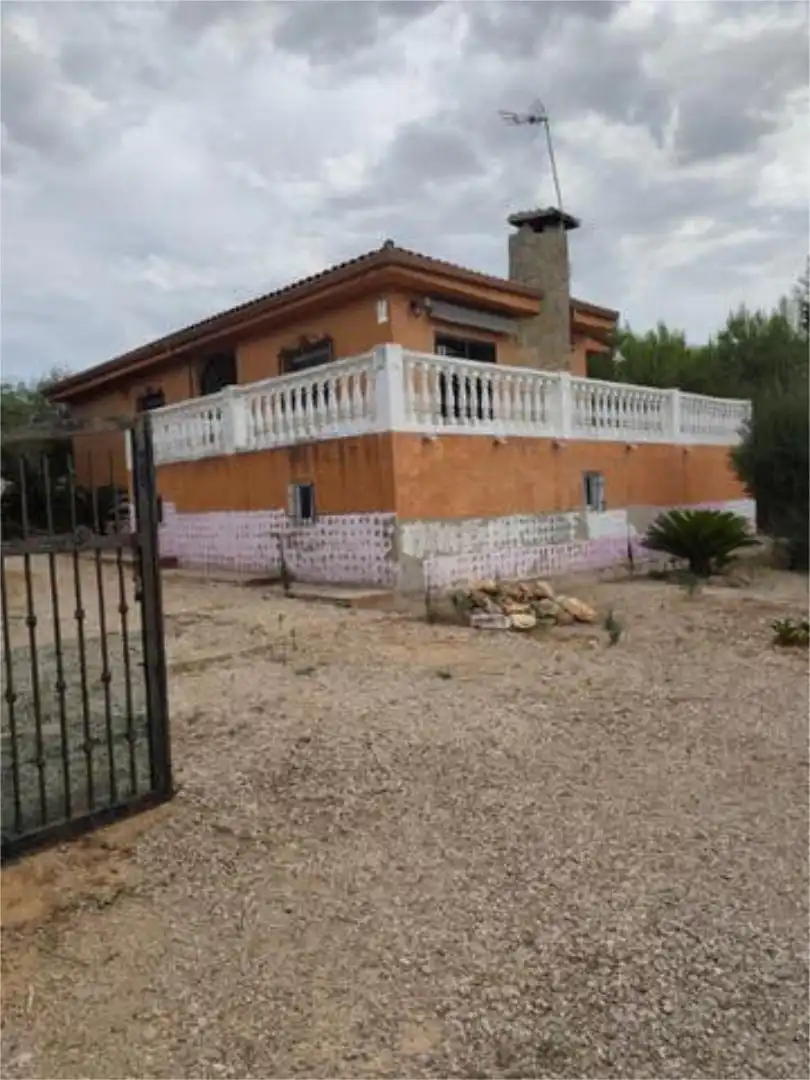 Casa adosada en Alberique - Foto 5