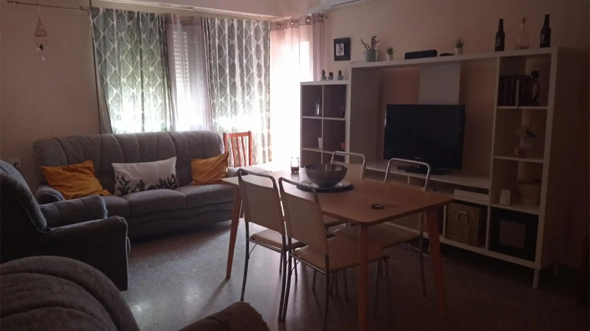 Piso en  Carrer de Menéndez y Pelayo 7 - Foto 2