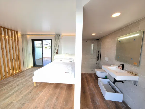 Chalet adosado en Ronda 8 de Març - Foto 24