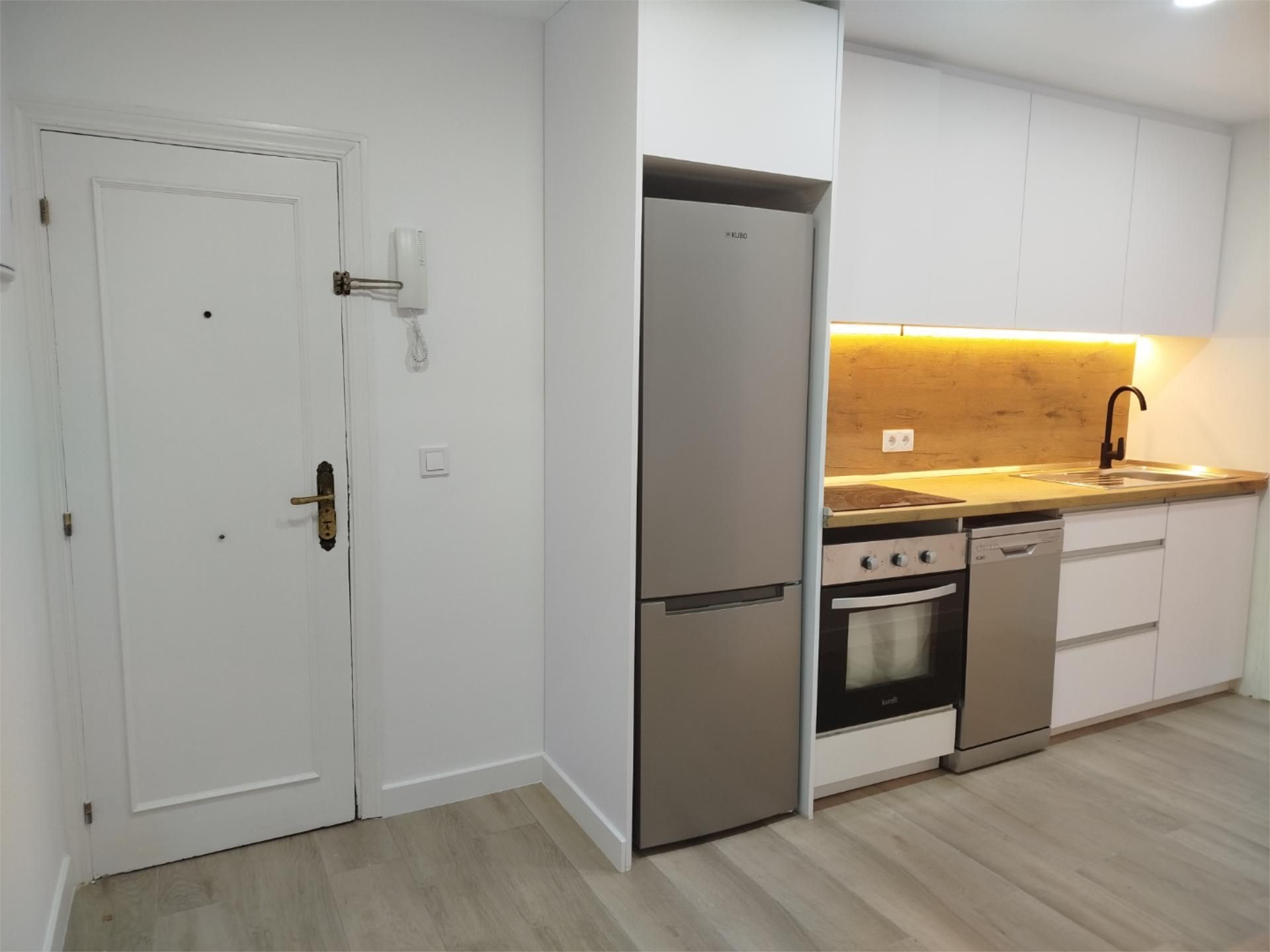 Piso en  Calle Alcañiz 14 - Foto 1