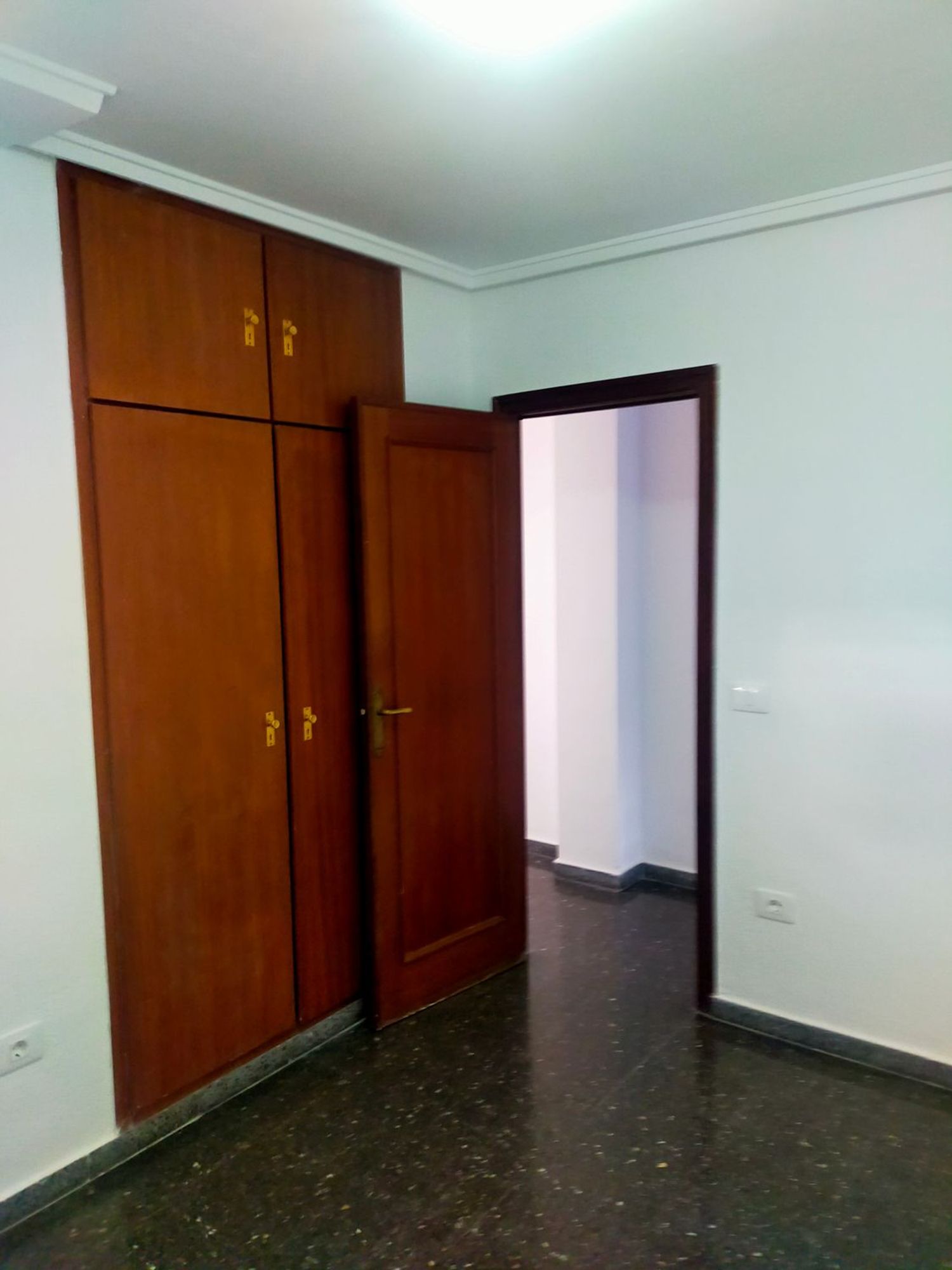 Piso en Calle del Riu Nervión - Foto 10
