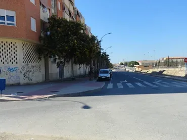 Local comercial en  Calle Alfa - Foto 8