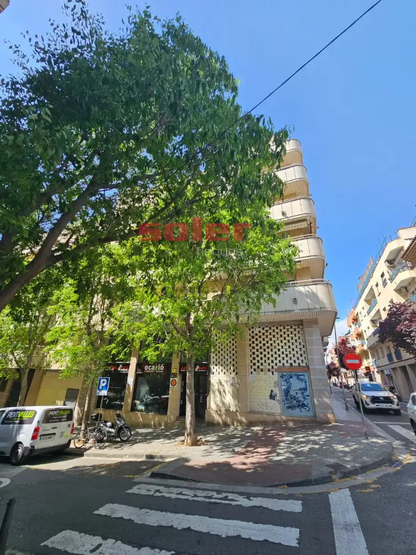 Local comercial en  Carrer de Borrell - Foto 10