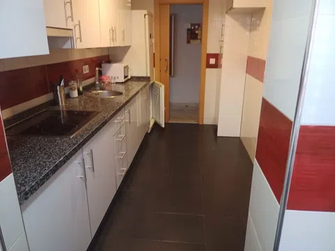 Piso en calle Escriba Lubna, 15