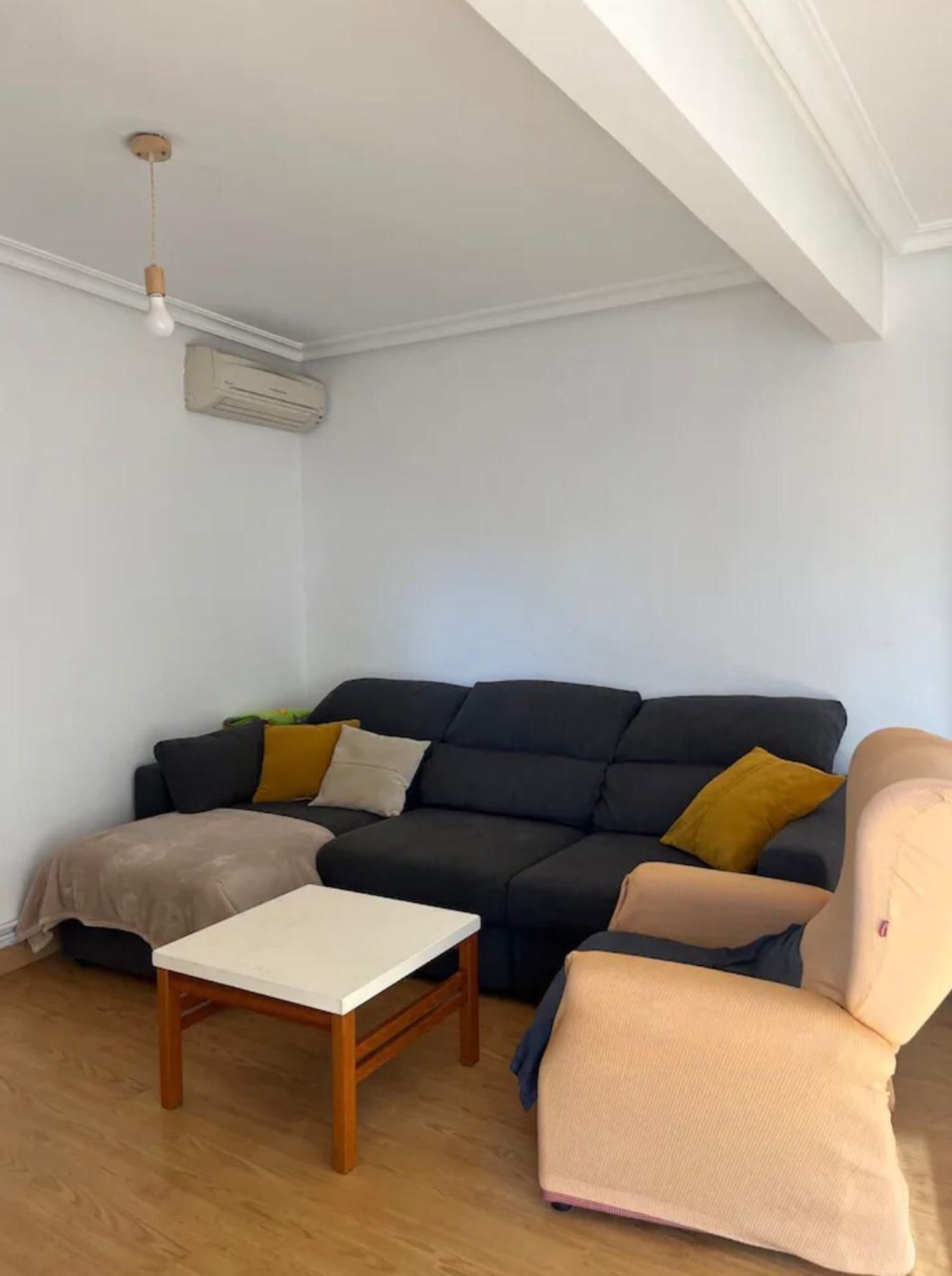 Piso en calle Nuestra Señora de los Clarines, 22 - Foto 1