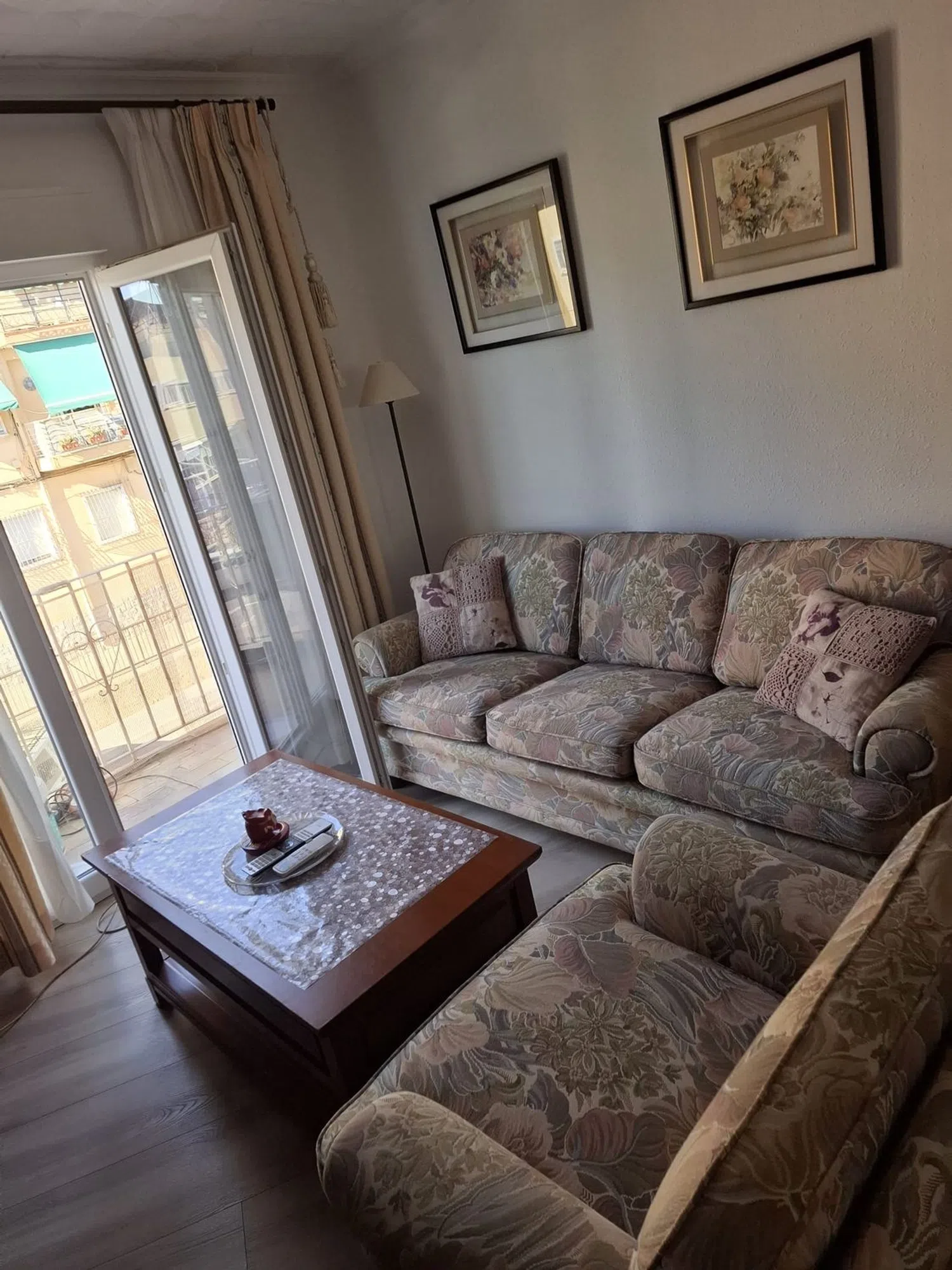 Piso en calle d'Algol, 26 - Foto 1