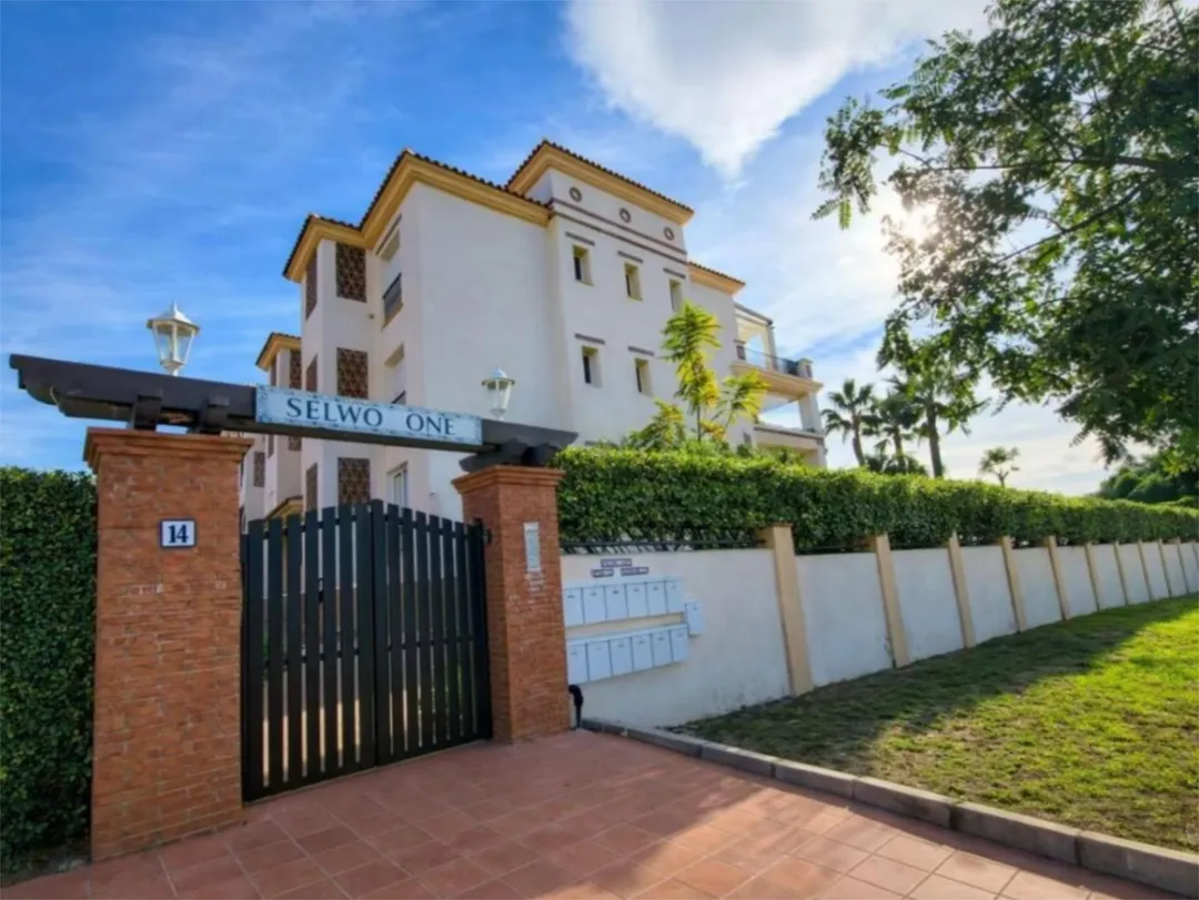 Piso en  Avenida Parque Selwo 3 - Foto 6