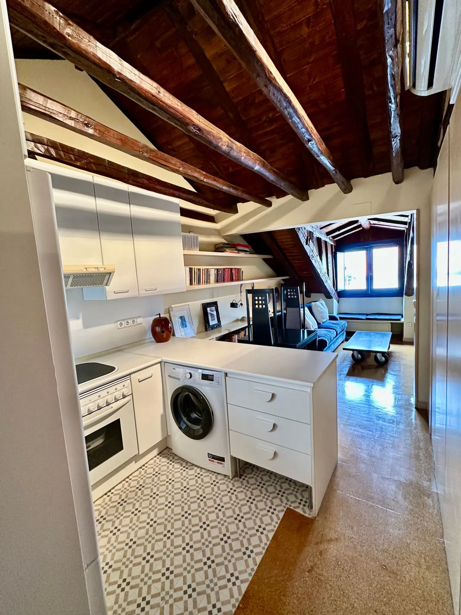 Ático en Barrio Huertas-Cortes - Foto 2